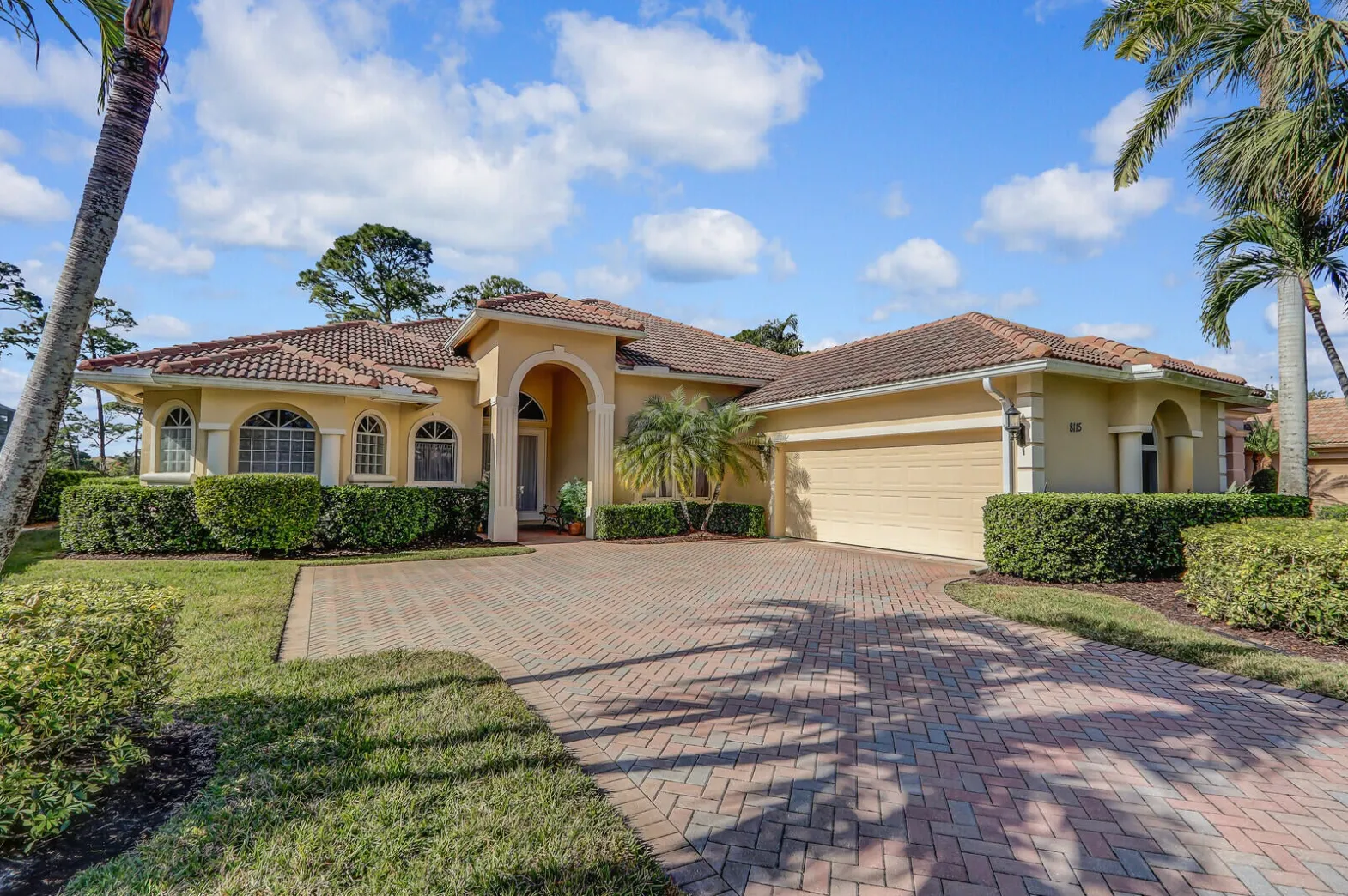 8115 Links Way, PGA Village